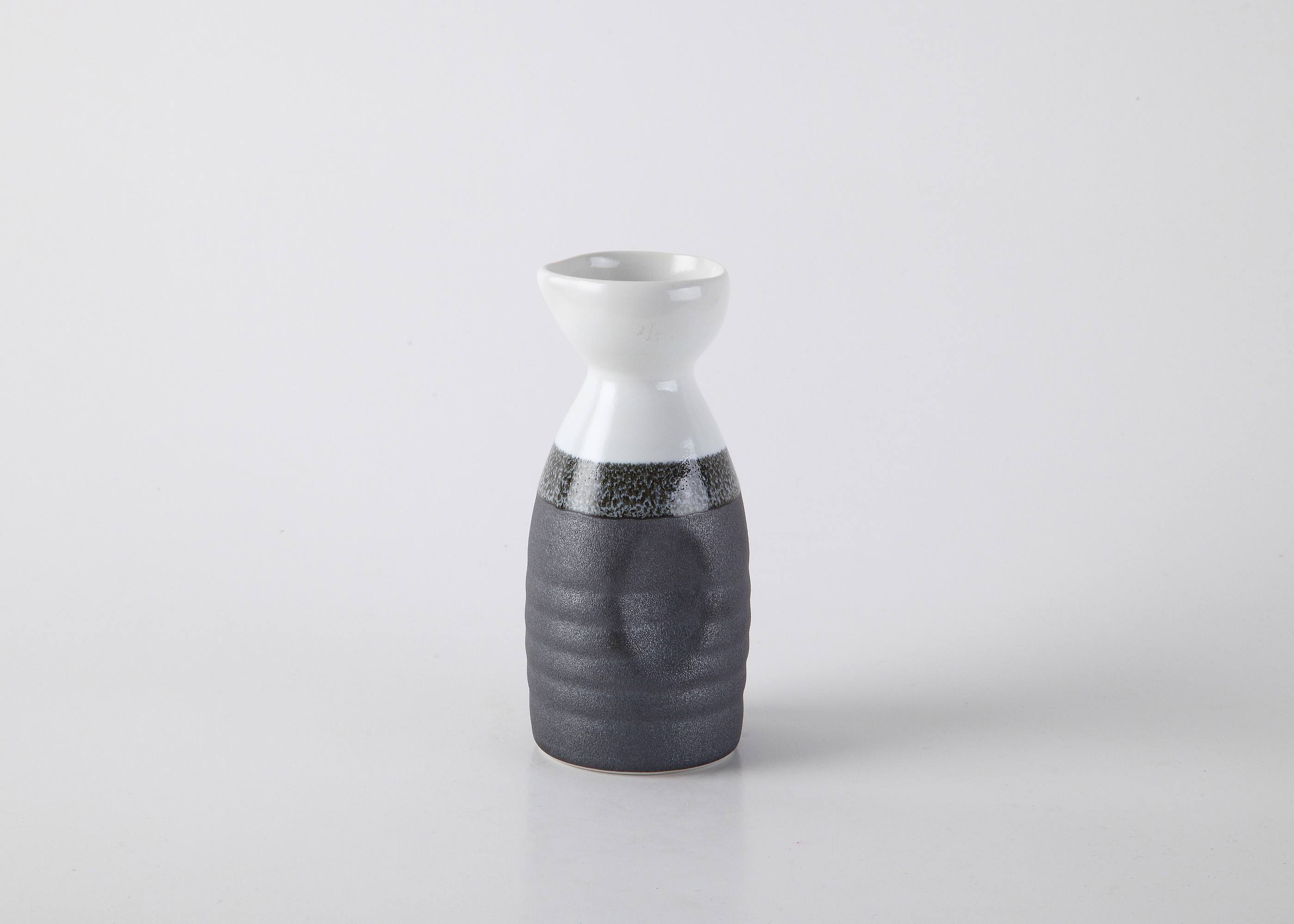 12OZ SAKE BOTTLE, CERAMIC BKW | White Stone